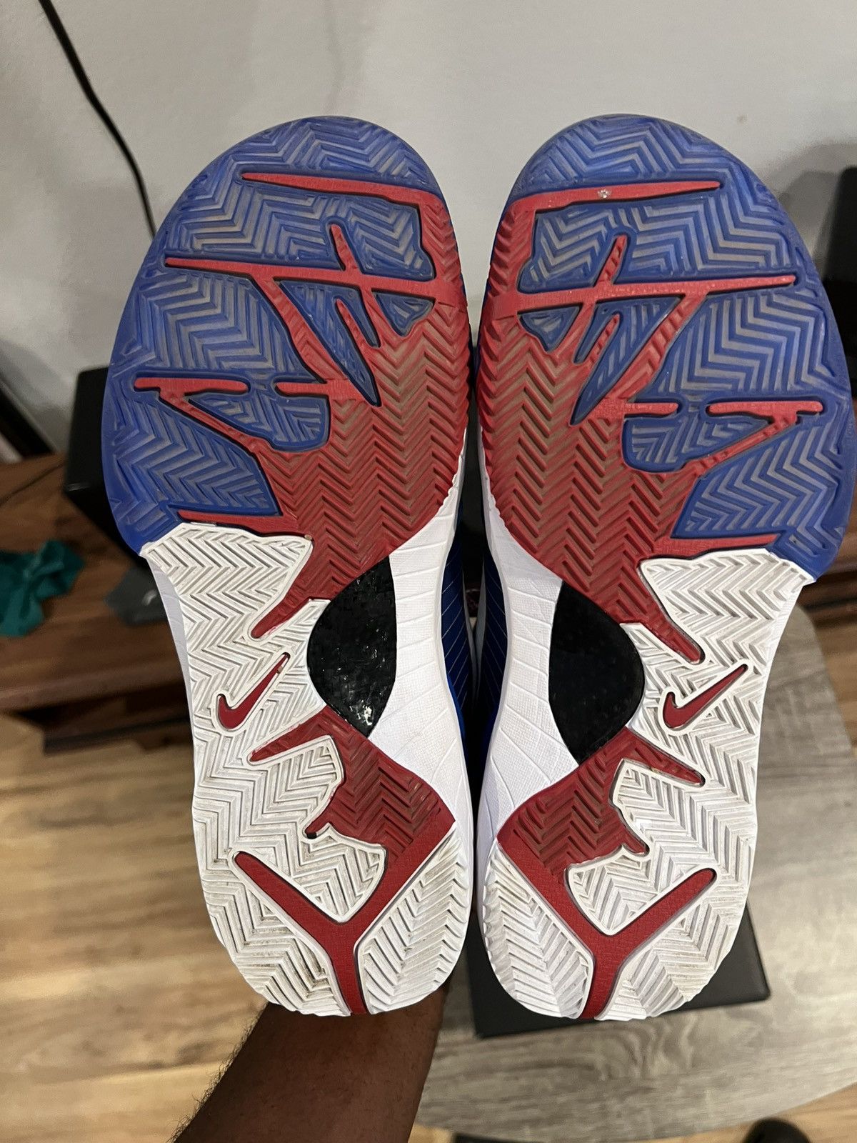 Nike Kobe 4 Philly Size US 9.5 / EU 42-43 - 5 Thumbnail