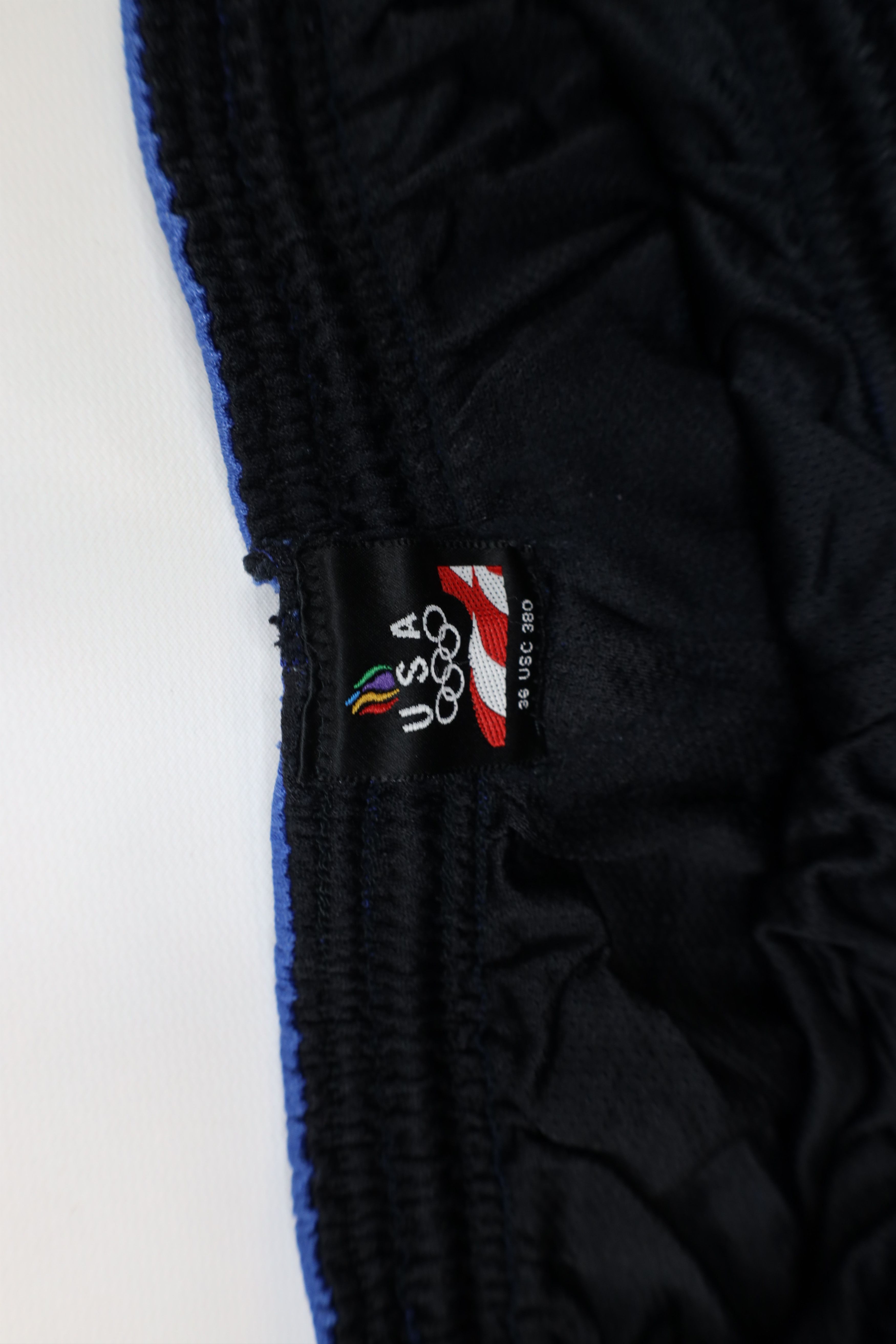 Vintage Vintage 90s USA Olympics Distressed Reversible Mesh Shorts Size US 32 / EU 48 - 6 Thumbnail