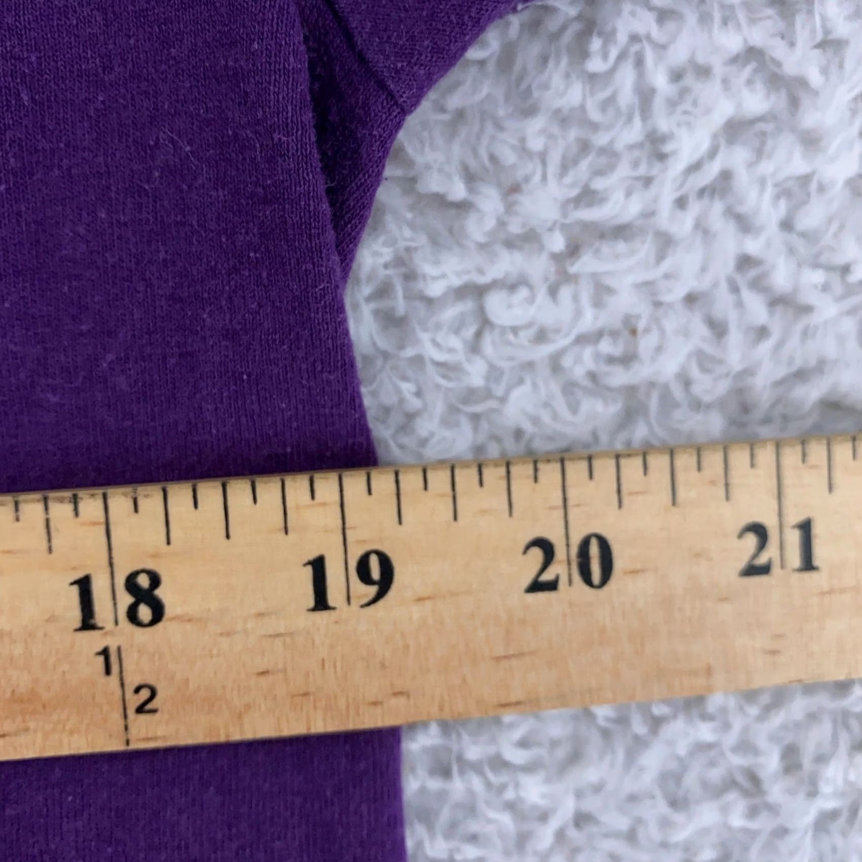 Vintage VINTAGE Screen Stars Best Shirt M Purple USA Poly Cotton Tee 90s Mens Crew Neck Short Sleeve Tagless Solid Size US M / EU 48-50 / 2 - 7 Thumbnail