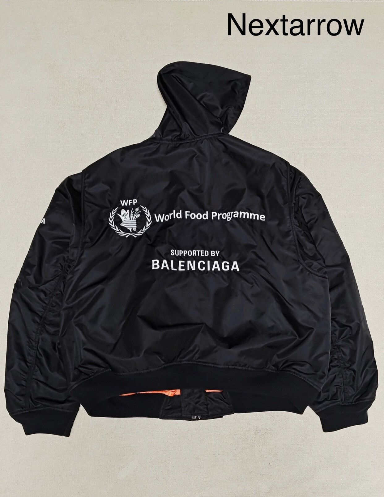 Balenciaga Balenciaga 23fw silhouette WFP hooded Bomber cotton  