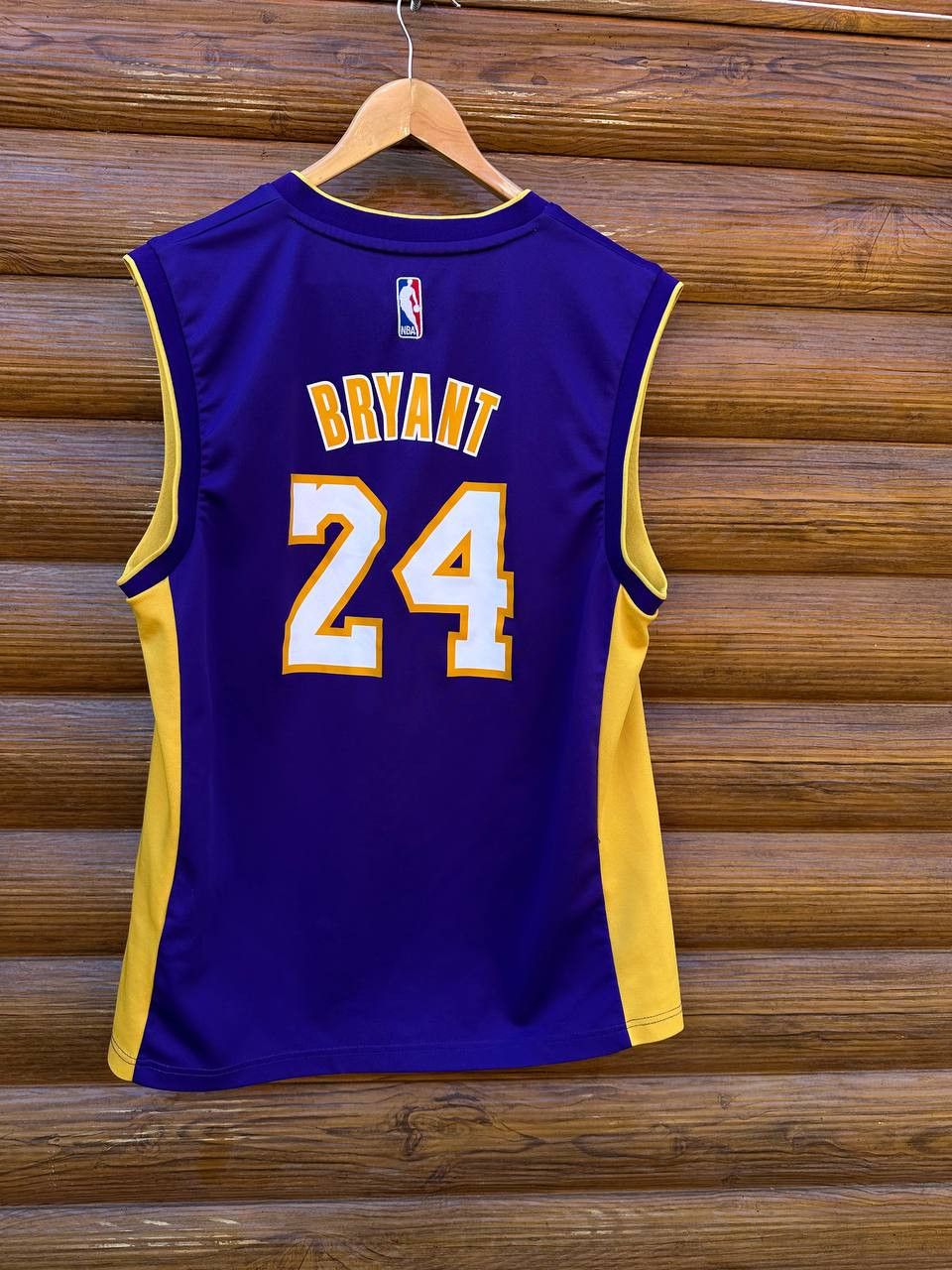 NBA Los Angeles Lakers NBA Bryant #24 Jersey Adidas Size US M / EU 48-50 / 2 - 1 Thumbnail