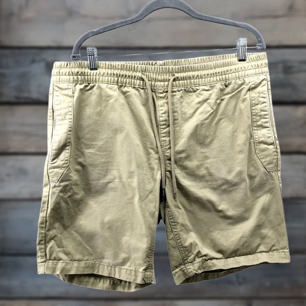 Vintage Monoprix Homme Pull On Chino Shorts Mens XL (44) Beige 8.5'' Inseam Size US 36 / EU 52 - 1 Thumbnail