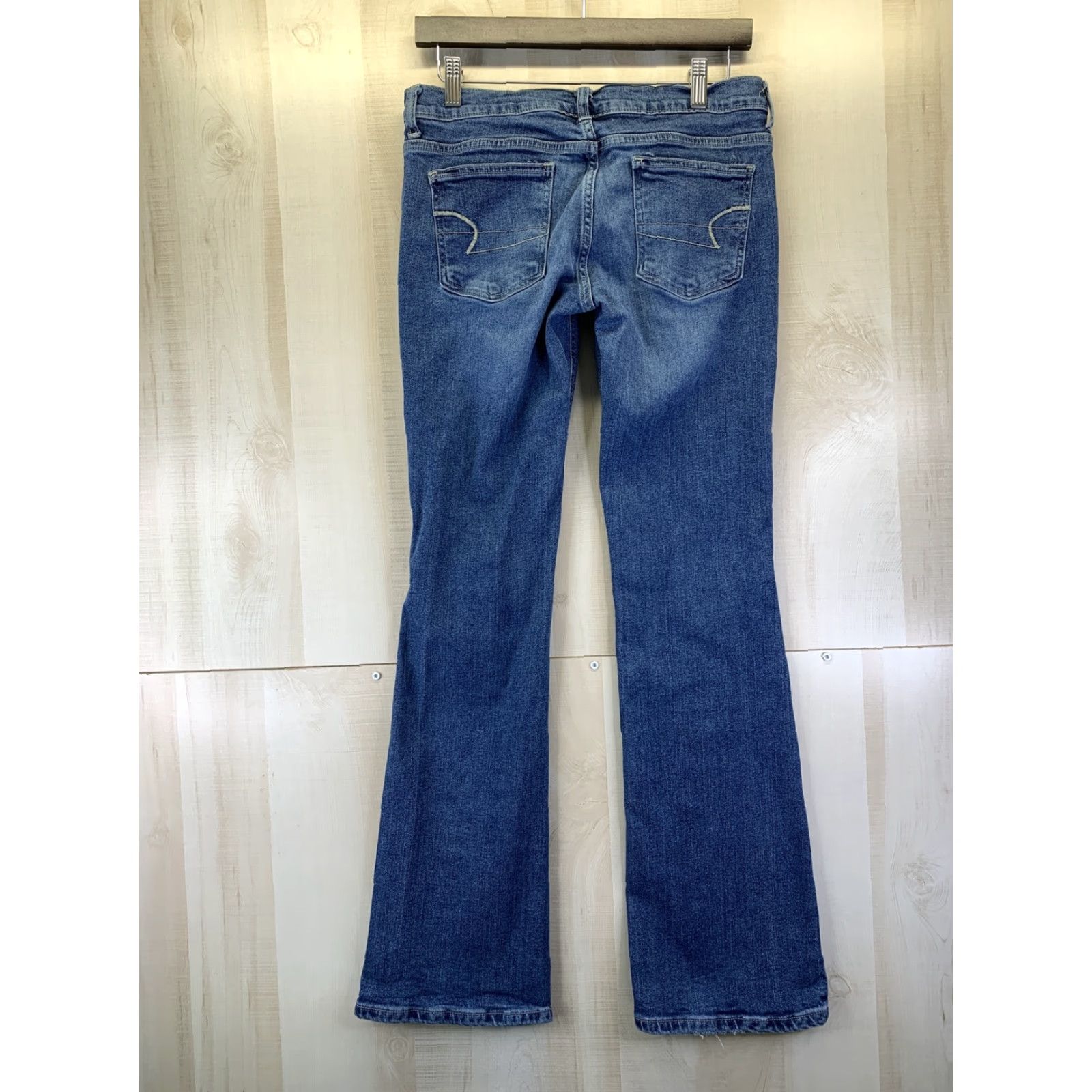 American Eagle Outfitters VINTAGE American Eagle Outfitters Jeans Womens Size 6 Reg Blue Boot Cut Denim 5-Pocket Design Hunter/Light Wash? Size 28" / US 6 / IT 42 - 7 Thumbnail
