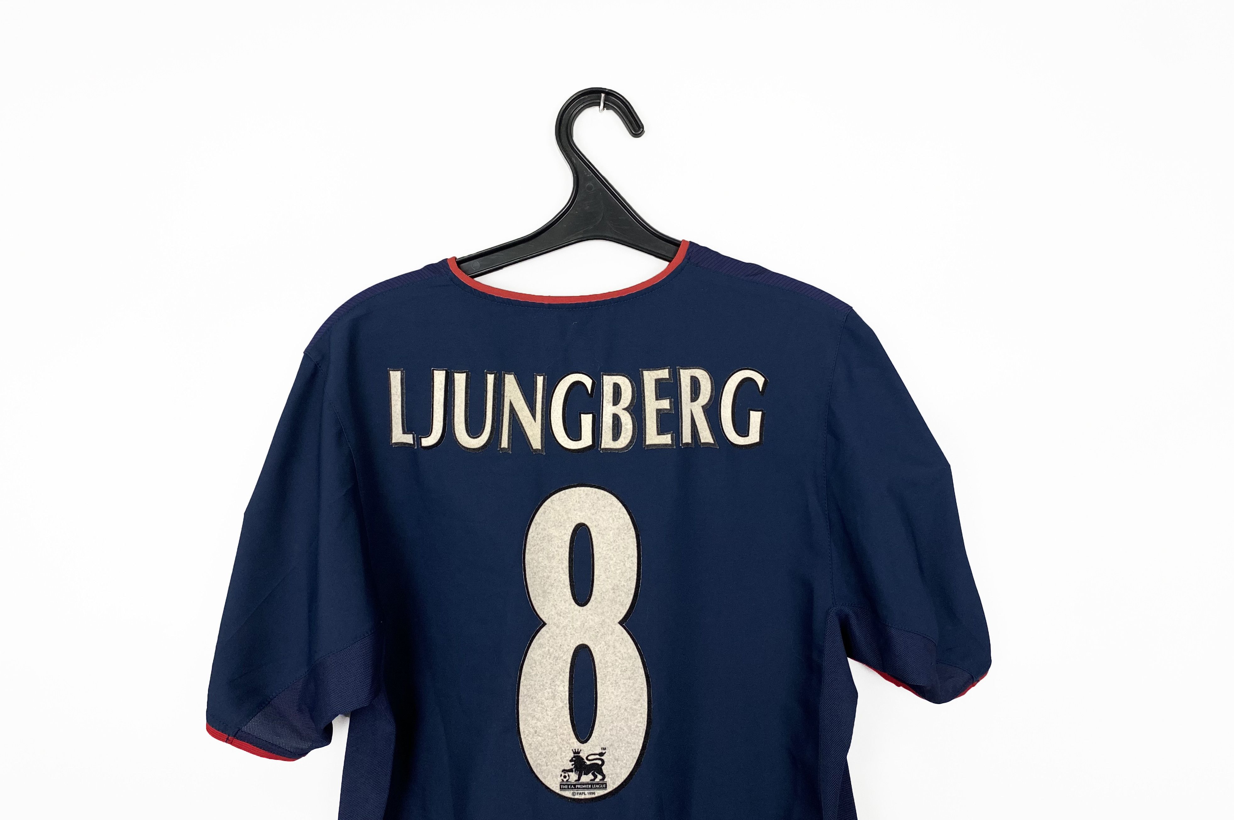 Nike Vintage Nike ARSENAL FC LJUNGBERG 8 2002/03 Away Football Size US S / EU 44-46 / 1 - 2 Thumbnail