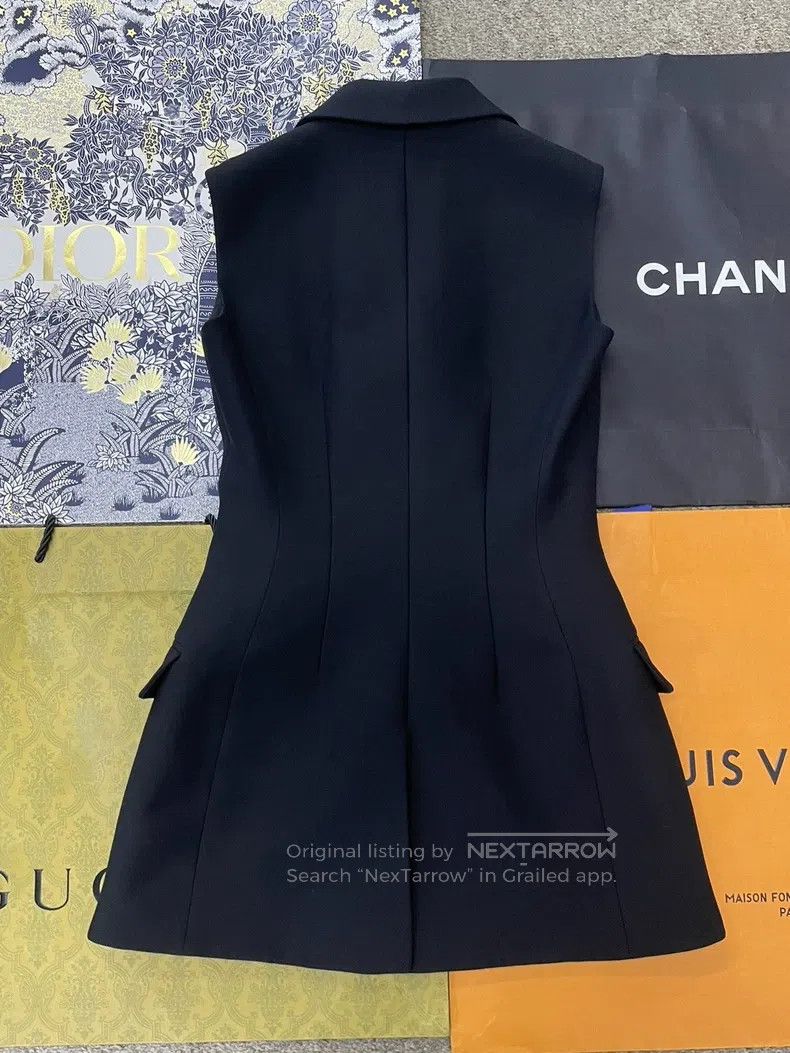 Dior Dior Black waisted suit collar vest jacket Size XXS / US 00 / IT 34 - 2 Thumbnail