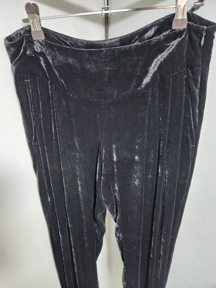 Ann Demeulemeester Ann Demeulemeester 앤 드뮐미스터 실키 벨루어 크롭팬츠 Size 26" / US 2 / IT 38 - 2 Thumbnail