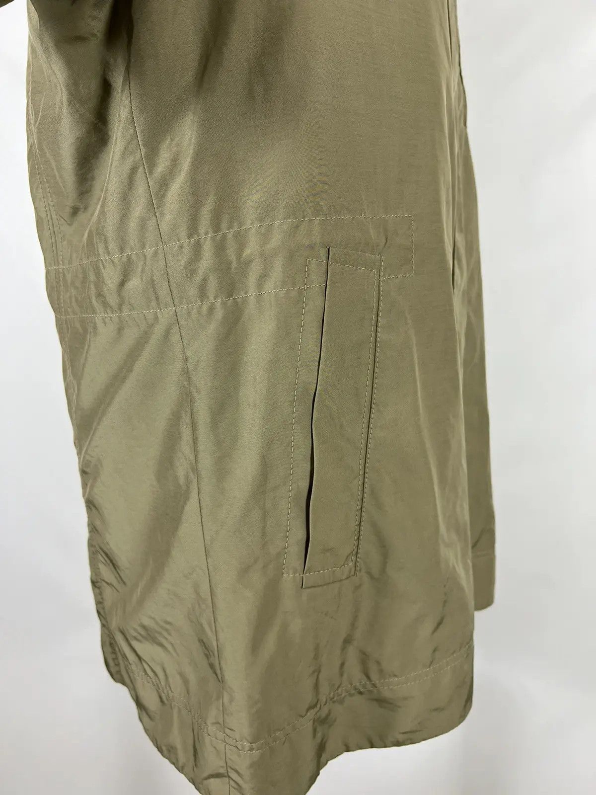 Designer × Hugo Boss Hugo Boss men’s light coat Size US M / EU 48-50 / 2 - 4 Thumbnail