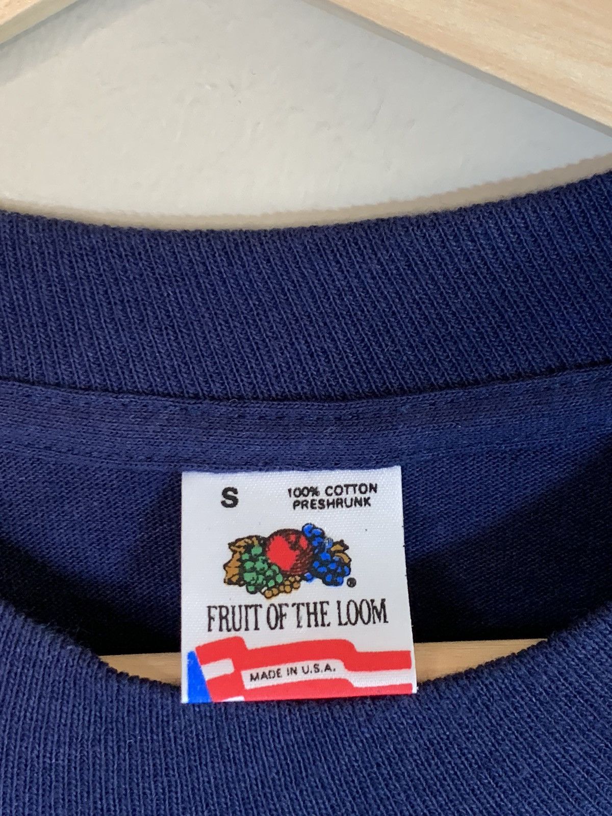 Vintage RARE* Vintage 90s Take Law Into Your Hands Hug A Judge Shirt Size US S / EU 44-46 / 1 - 8 Thumbnail