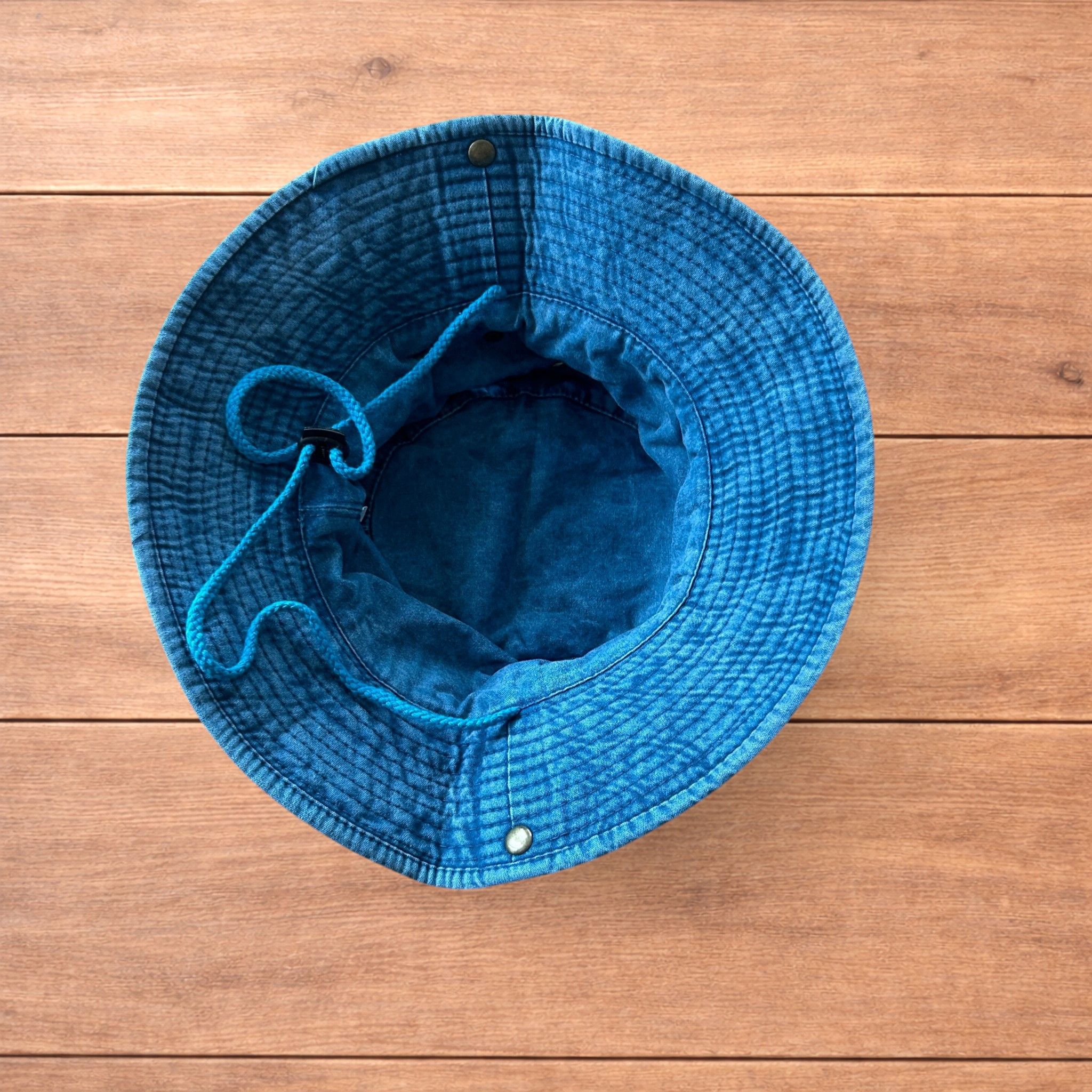 Japanese Brand Vintage style denim fishermans boonie hat in mid blue. Size ONE SIZE - 6 Thumbnail