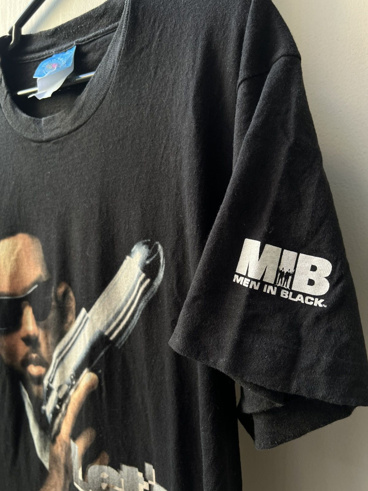 Vintage Vintage Men in Black Movie Tee Size US L / EU 52-54 / 3 - 4 Thumbnail
