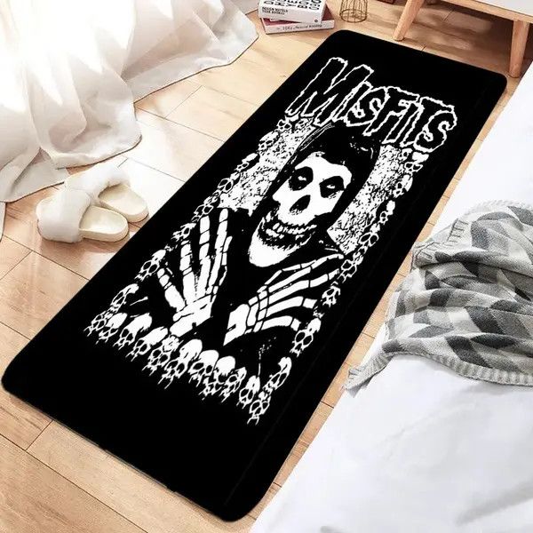 Handmade Retro Misfit Art Rug Size ONE SIZE - 1 Thumbnail