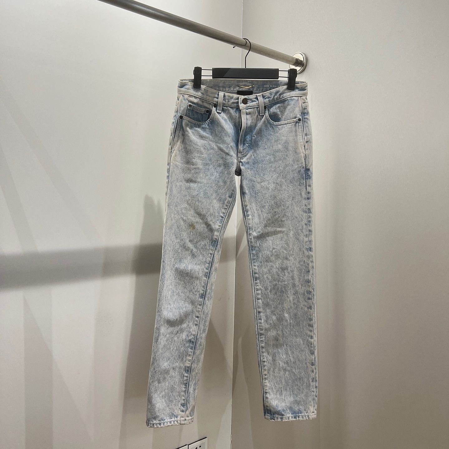 Saint Laurent Paris Saint Laurent Acid Wash Jeans Size 26 Size 26" / US 2 / IT 38 - 1 Thumbnail