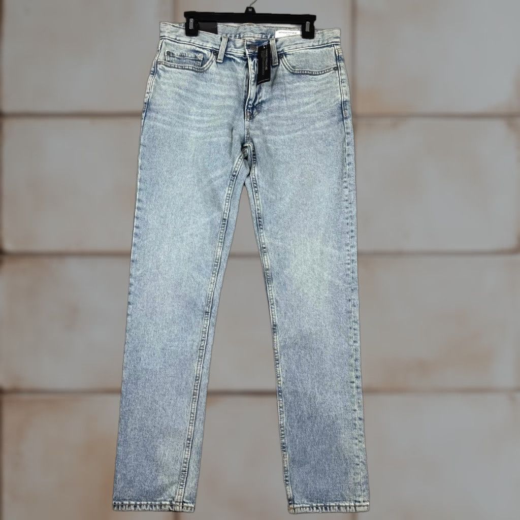 Banana Republic Banana Republic Jeans Slim Tapered Fit Light Wash 31x32 Denim Men Regular 5-Pocket Inseam 32 Vintage No Size US 31 - 1 Thumbnail