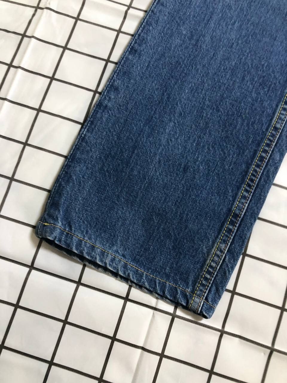 Levi's Vintage Levi's 511 Jeans Men's Original Button Fly Tab Size US 32 / EU 48 - 2 Thumbnail