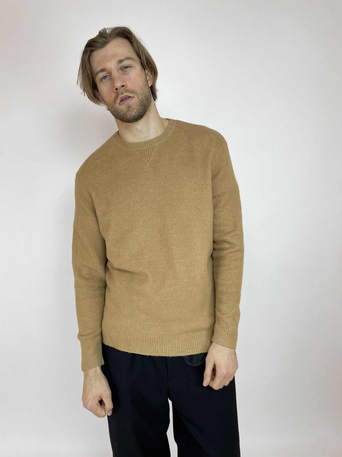 JW Anderson × Uniqlo JW ANDERSON x Uniqlo Wool Blend sweater Mens jumper size L Size US L / EU 52-54 / 3 - 2 Thumbnail
