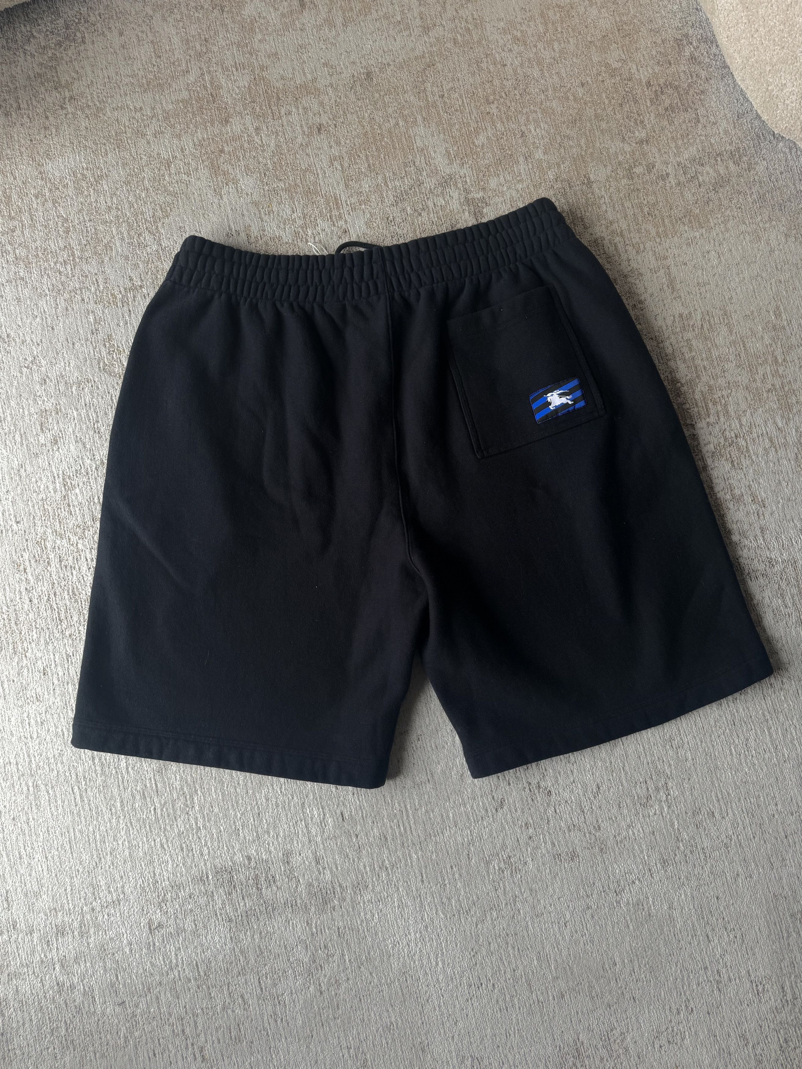Burberry BURBERRY SHORTS | SIZE XL Size US 36 / EU 52 - 2 Thumbnail