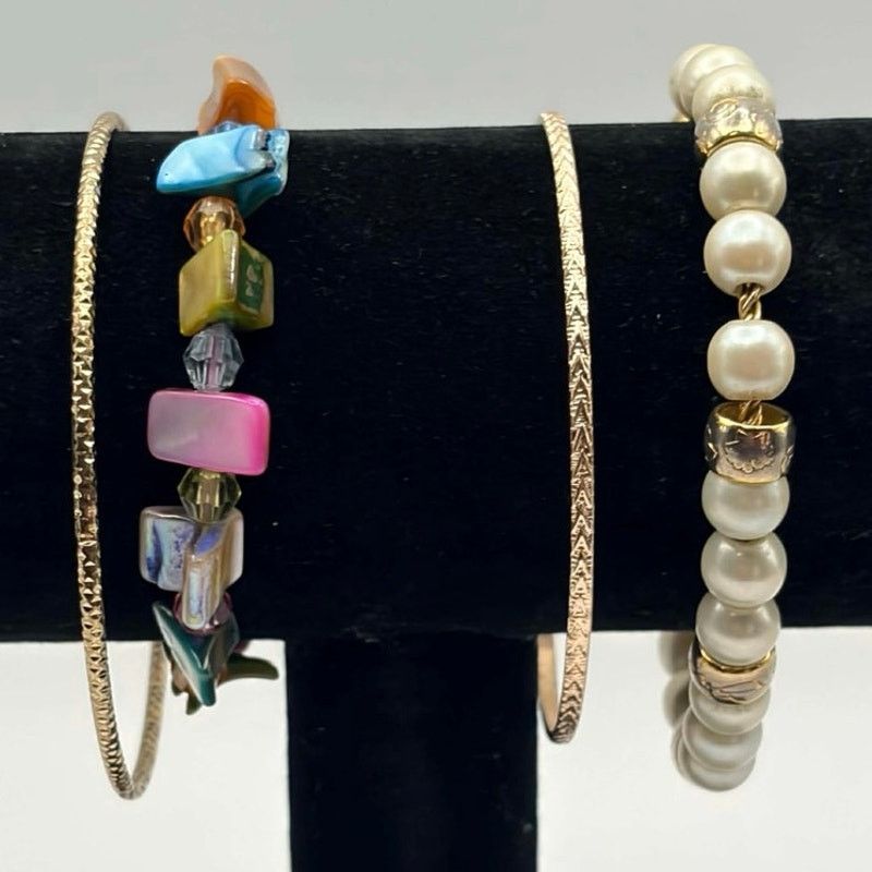 Other Pink & Cream Pearl Bracelet Bundle Size ONE SIZE - 2 Thumbnail