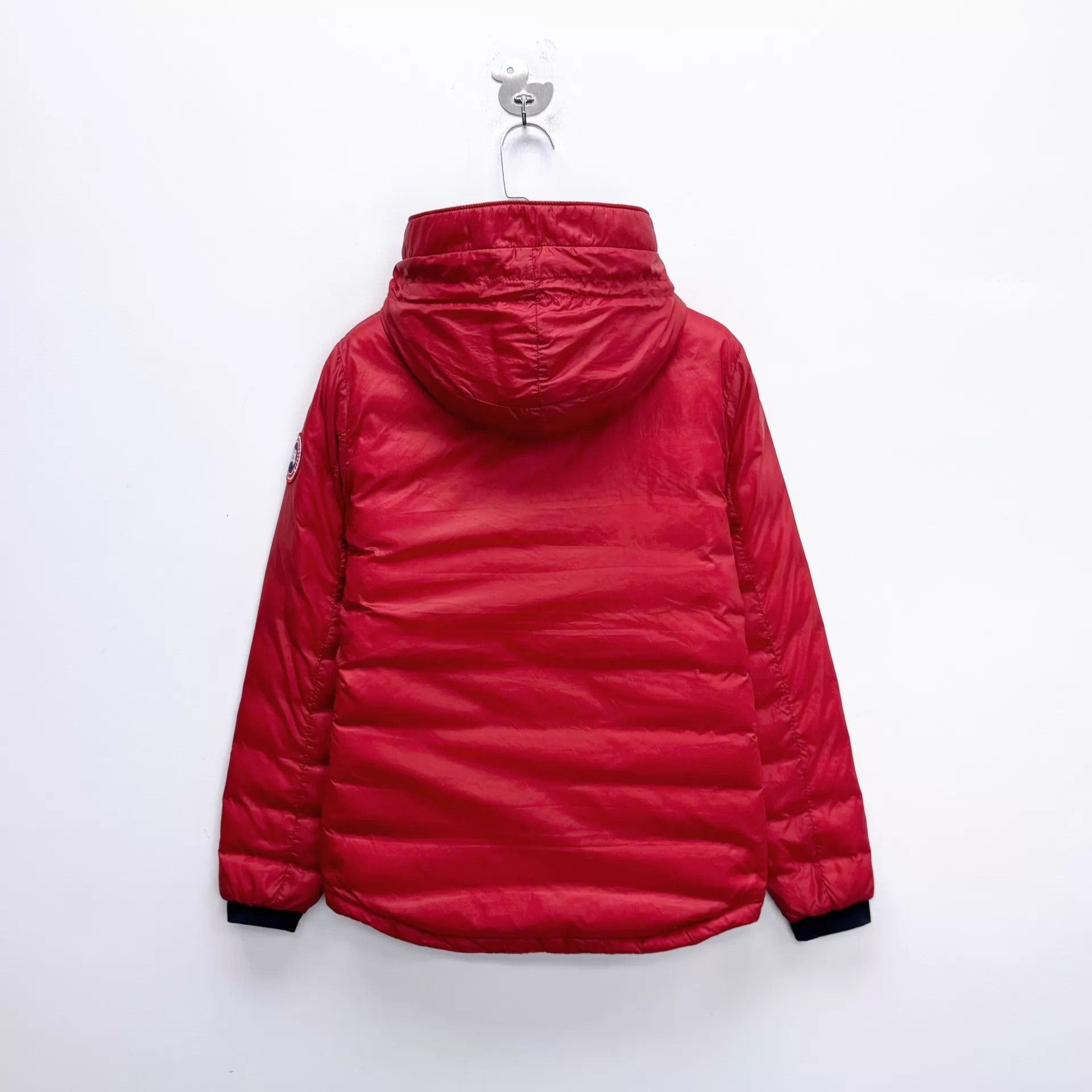 Canada Goose Canada Goose Red Striped Sleeve Logo Light Down Jacket S Size S / US 4 / IT 40 - 2 Thumbnail