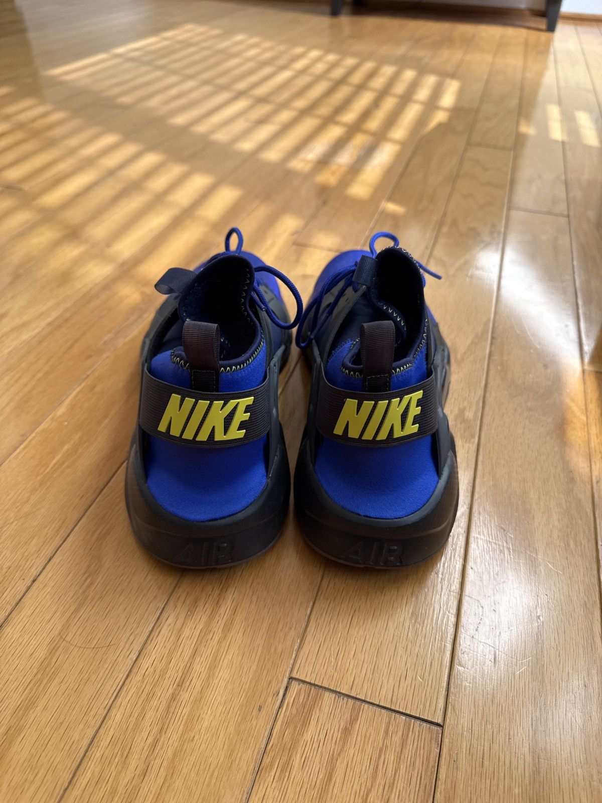 Nike Nike Air Huarache Run Ultra SE Size US 12.5 / EU 45-46 - 5 Thumbnail