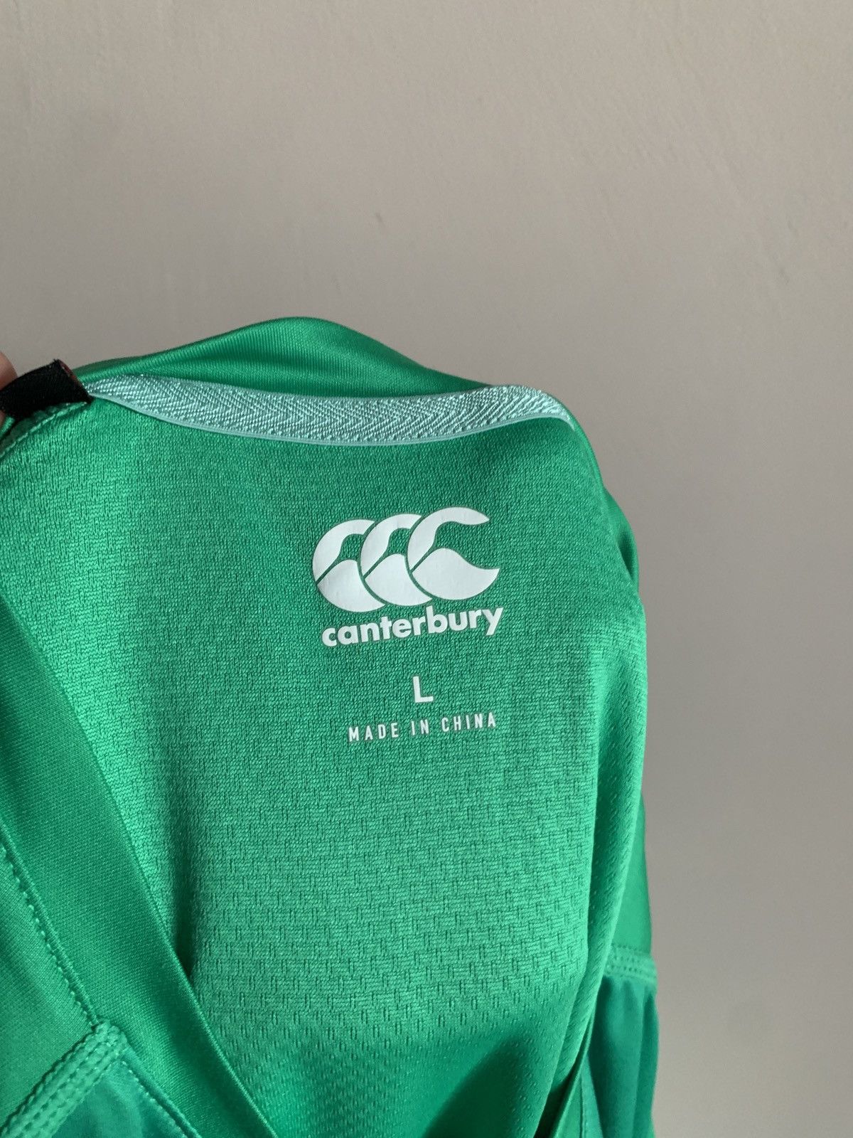 Canterbury of New Zealand Ireland Training Rugby Union Shirt Canterbury Jersey Size L Size US L / EU 52-54 / 3 - 6 Thumbnail