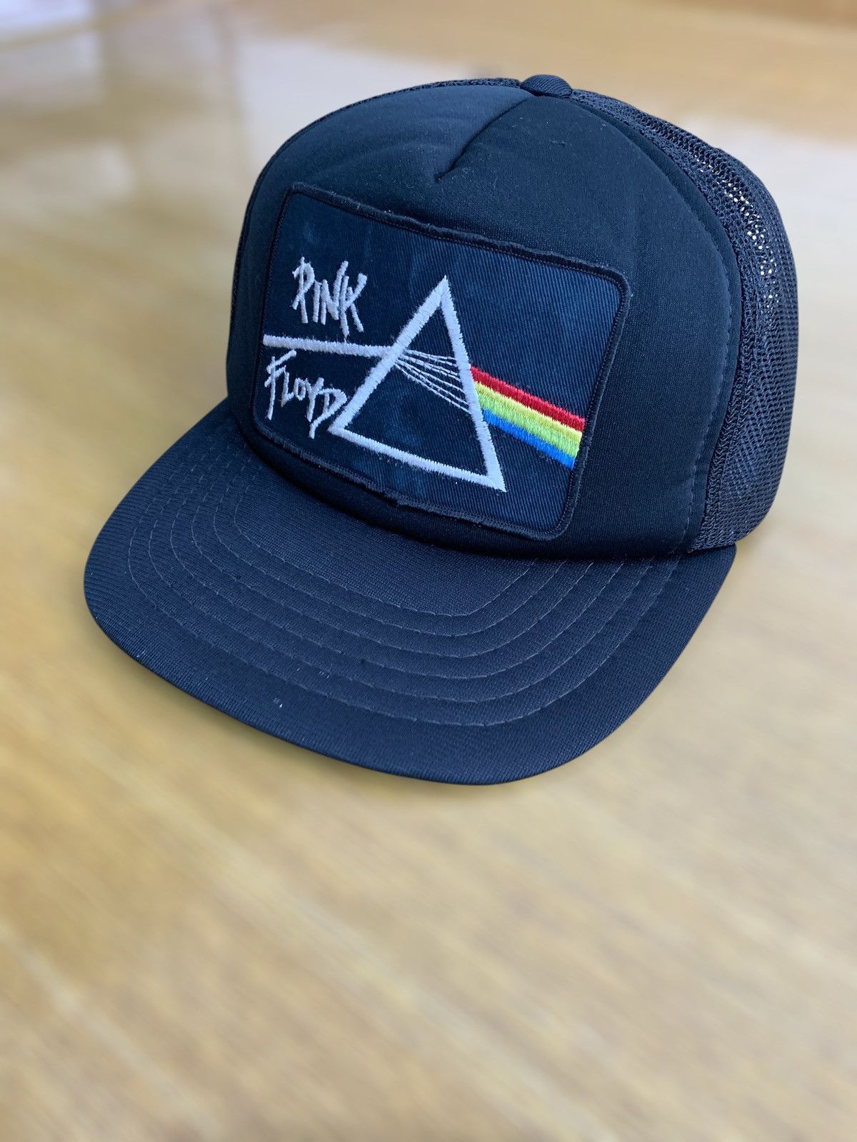 Pink Floyd 1980's Pink floyd spell out patch trucker hat Size ONE SIZE - 2 Thumbnail