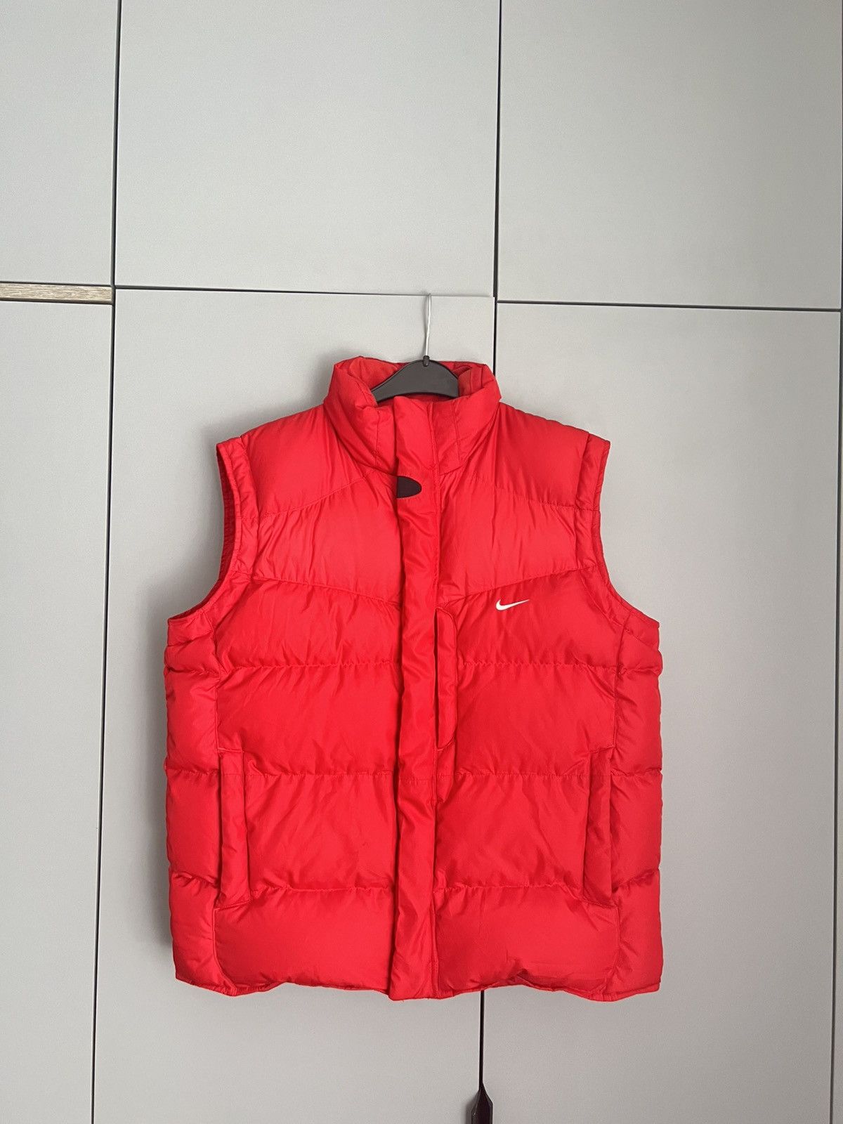 Nike Vintage Nike Mens Goose Down Puffer Vest Size US M / EU 48-50 / 2 - 1 Thumbnail
