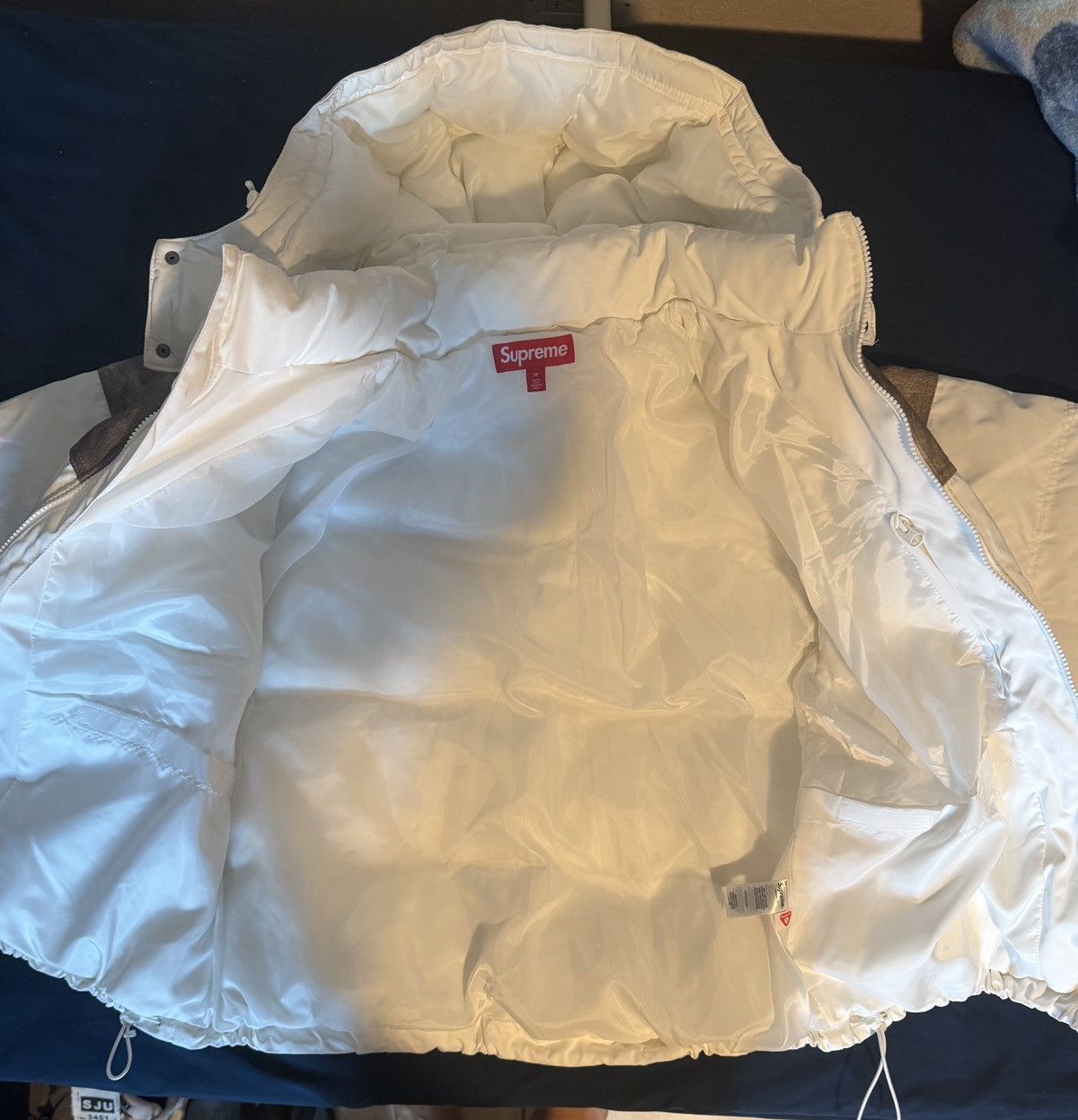 Supreme Supreme Leather Yoke Puffer Jacket 'White' Size US M / EU 48-50 / 2 - 3 Thumbnail