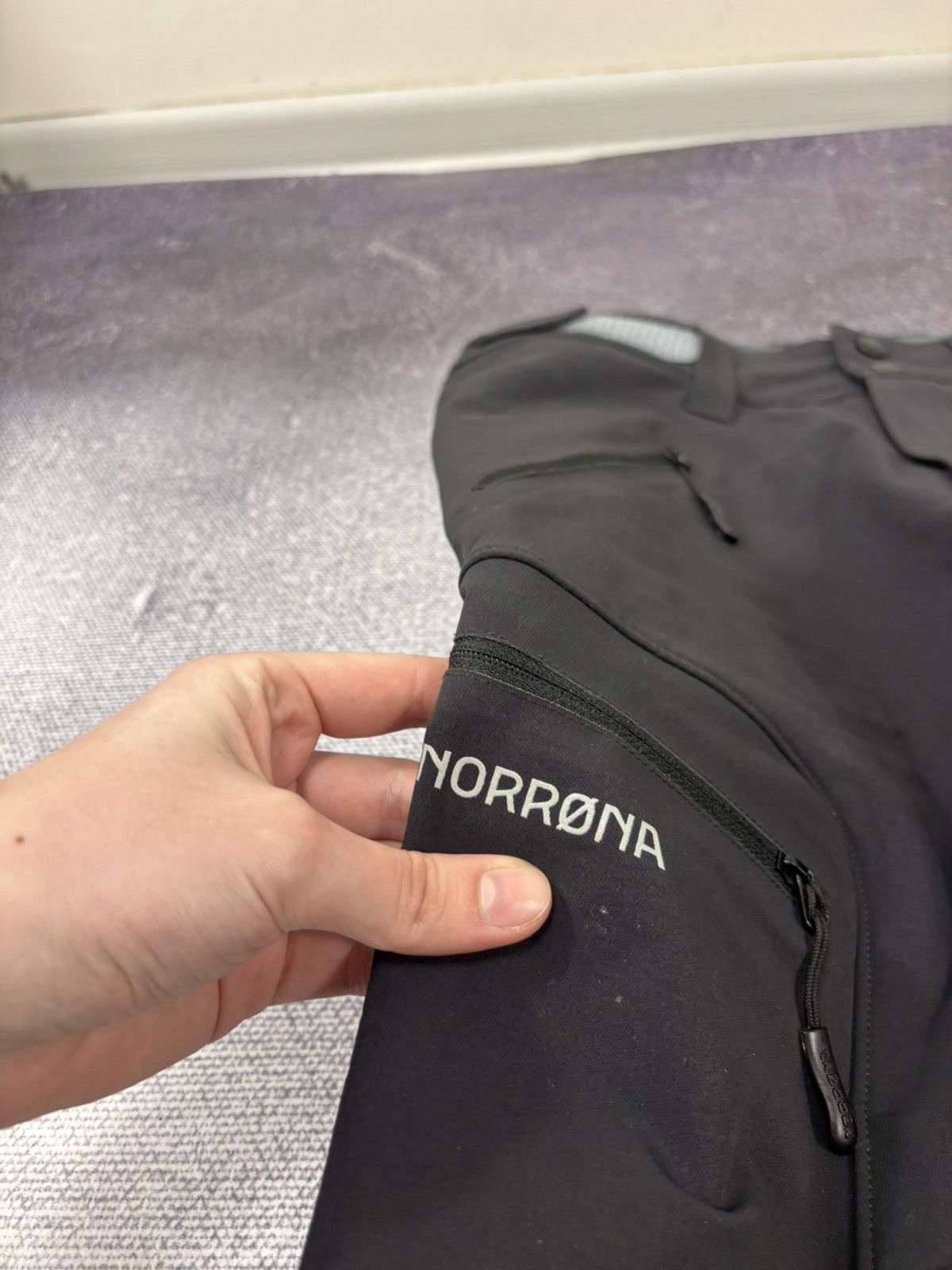Norrona Norrona Men’s Svalbard Flex1 Caviar Black Outdoor Pants Size US 30 / EU 46 - 8 Thumbnail