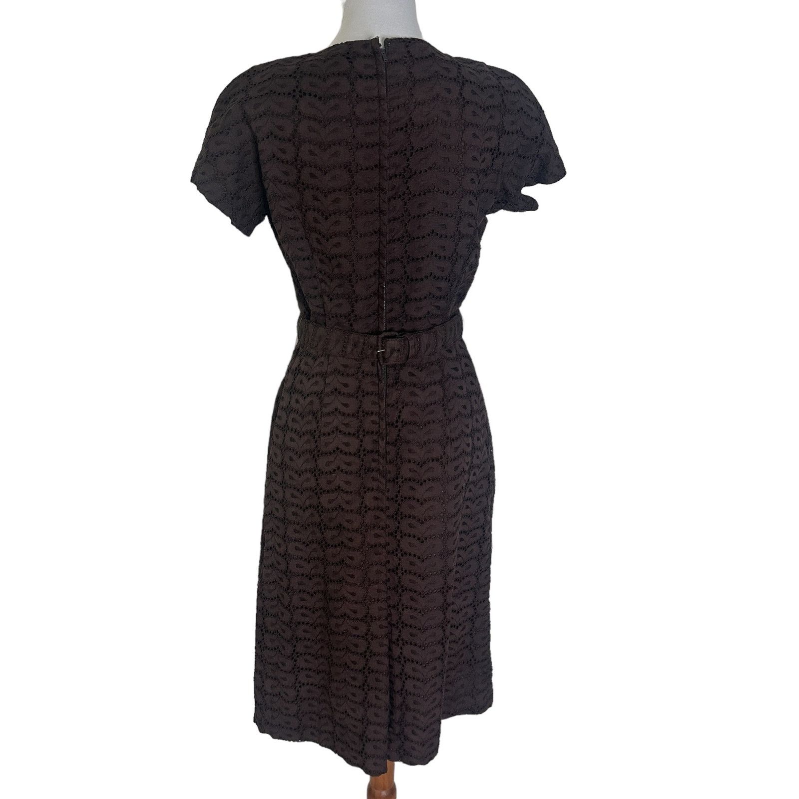Vintage Vintage 1950s Brown Eyelet Wiggle Shift Dress Jacket Belt M Size M / US 6-8 / IT 42-44 - 6 Thumbnail