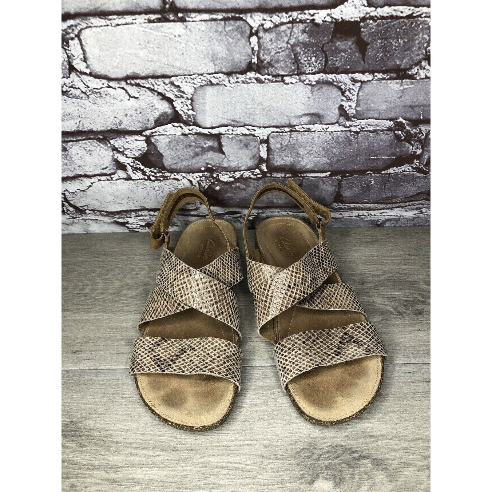 Clarks Clarks Artisan Taupe Snake Skin Print Ankle Strap Cork Wedge Size US 7.5 / IT 37.5 - 20 Thumbnail