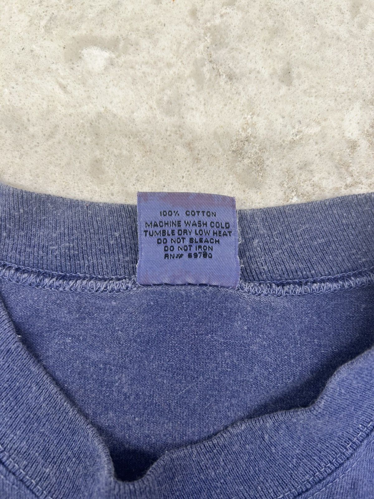 Guess USA Guess short sleeve Size US L / EU 52-54 / 3 - 4 Thumbnail