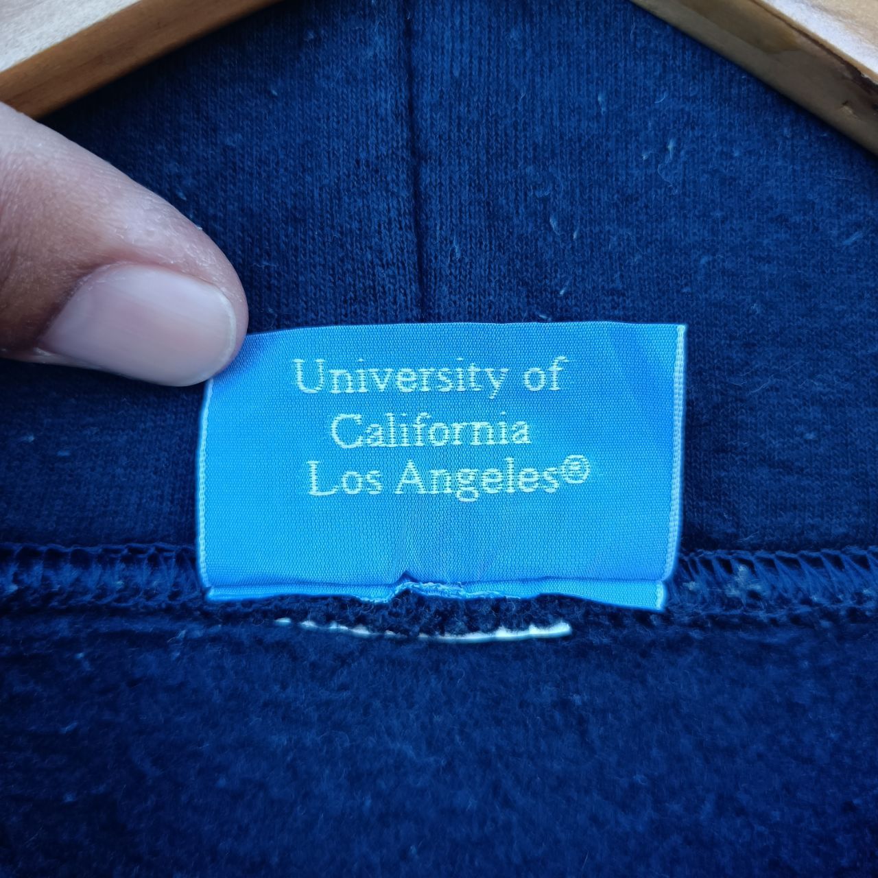 Vintage Vintage University Of California Los Angelas UCLA Hoodie Size US XL / EU 56 / 4 - 5 Thumbnail