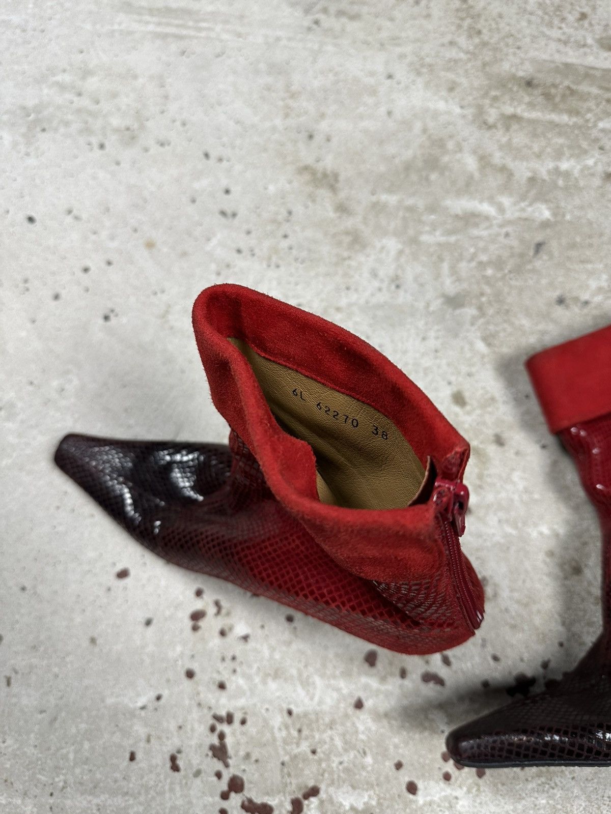 Stuart Weitzman Stuart Weitzman Snakeskin Gradient Red Apollo Botties High Size US 7.5 / IT 37.5 - 8 Thumbnail