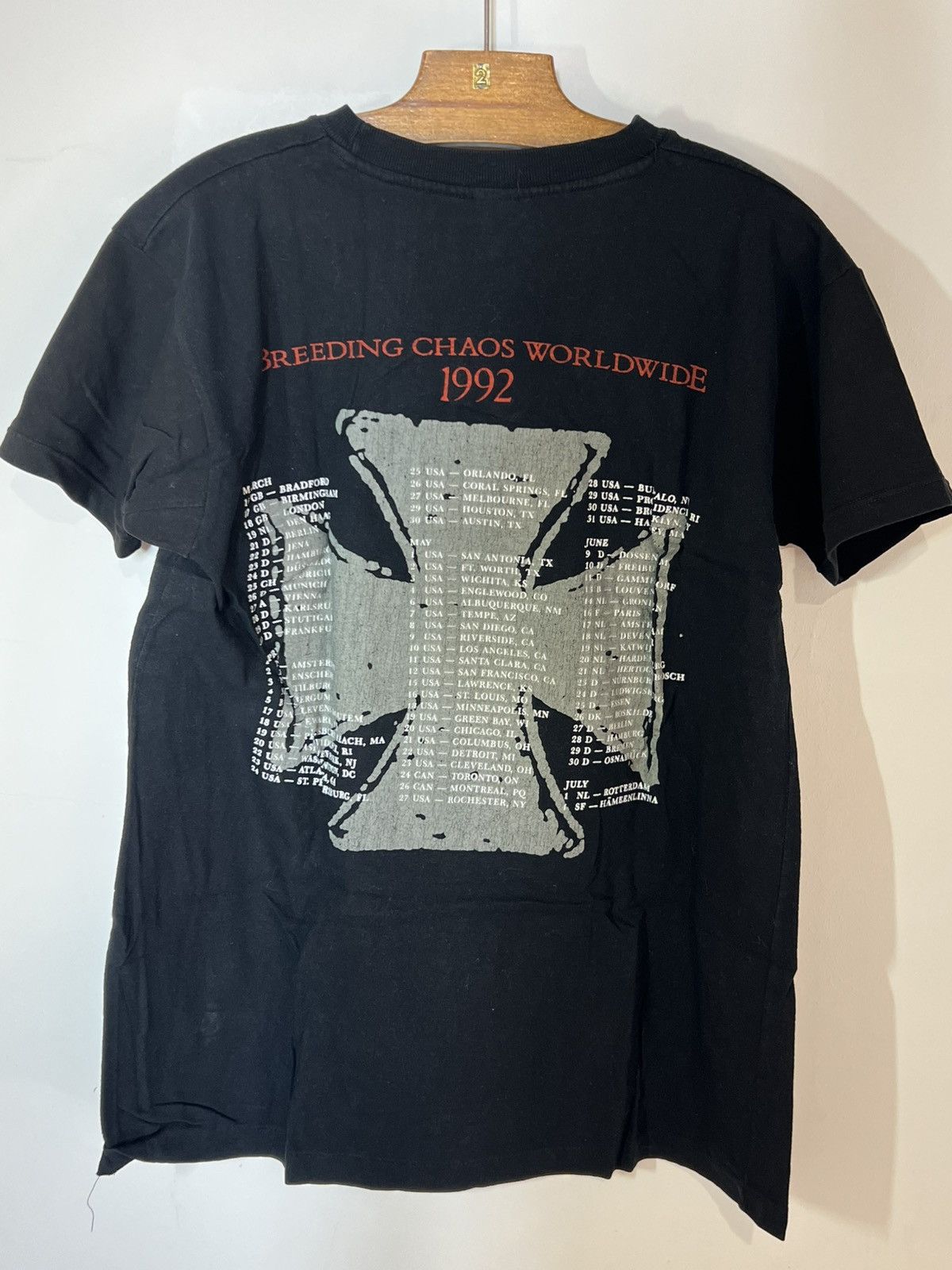 Band Tees Vintage shirt entombed tour 90s Size US L / EU 52-54 / 3 - 5 Thumbnail