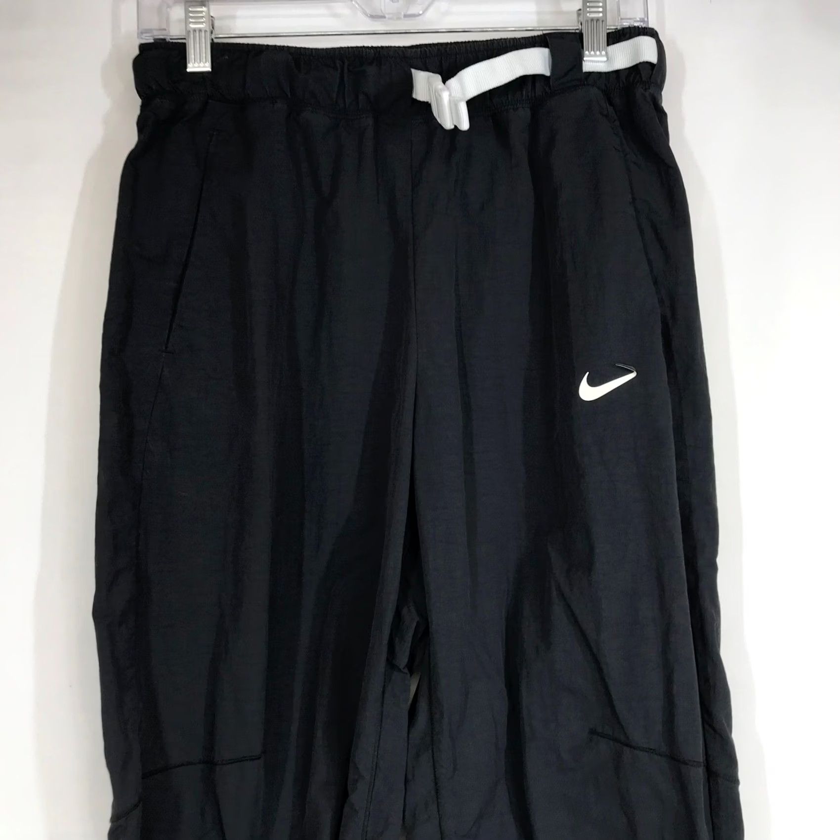 Nike Nike Black Nylon Track Pants Joggers Women S Slim Athletic Pockets Drawstring Tapered 100% Polyester Size 28" / US 6 / IT 42 - 2 Thumbnail