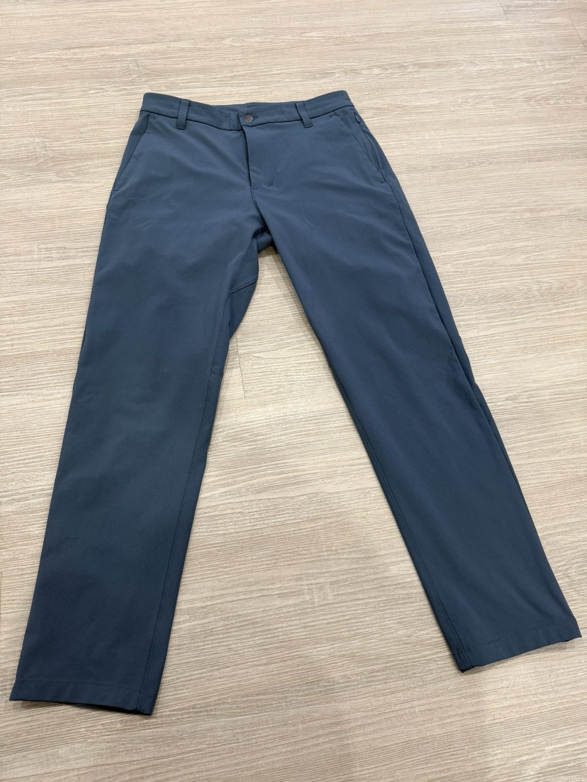 Lululemon Lululemon ABC Slim Fit Pants - Size 28 x 28 - Grey Size US 28 / EU 44 - 1 Thumbnail