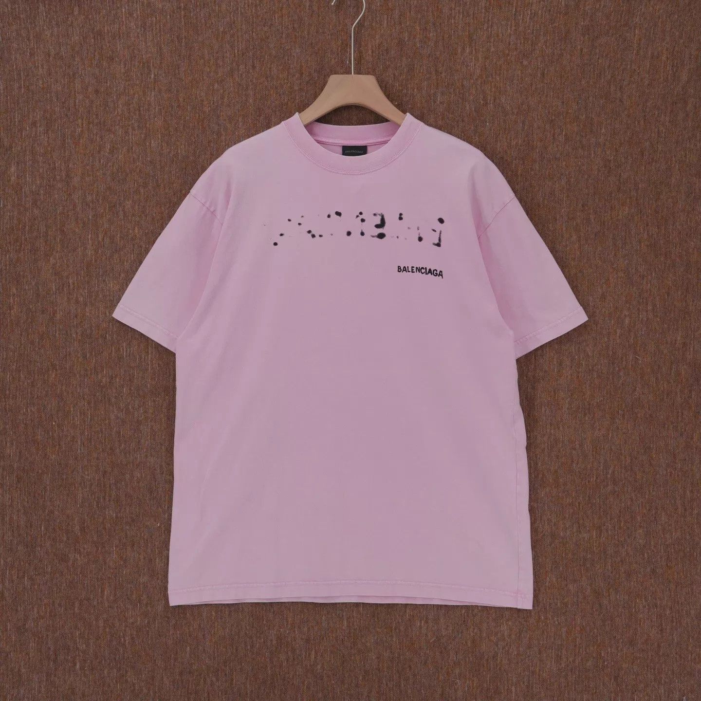Balenciaga Balenciaga Pink Inkblot Logo Short Sleeve Tee S New Worn Once Size S / US 4 / IT 40 - 1 Thumbnail