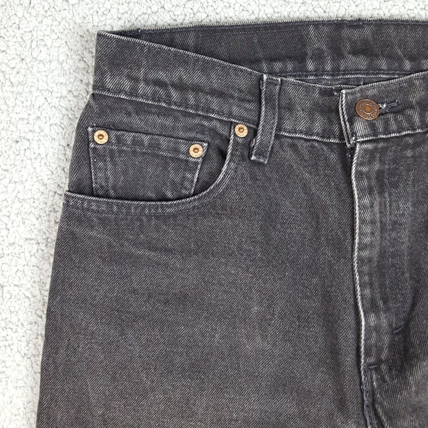 Levi's VINTAGE Levi's 550 Jeans Tapered Women's Size 9 Black High Waist 90s Grunge VTG USA Made Size 30" / US 8 / IT 44 - 5 Thumbnail