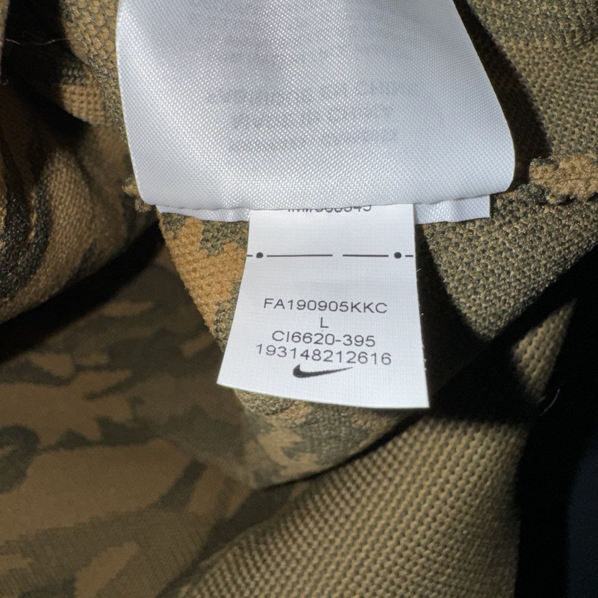 Nike Women’s Nike Knit Camo Crop Top - L Size L / US 10 / IT 46 - 6 Thumbnail