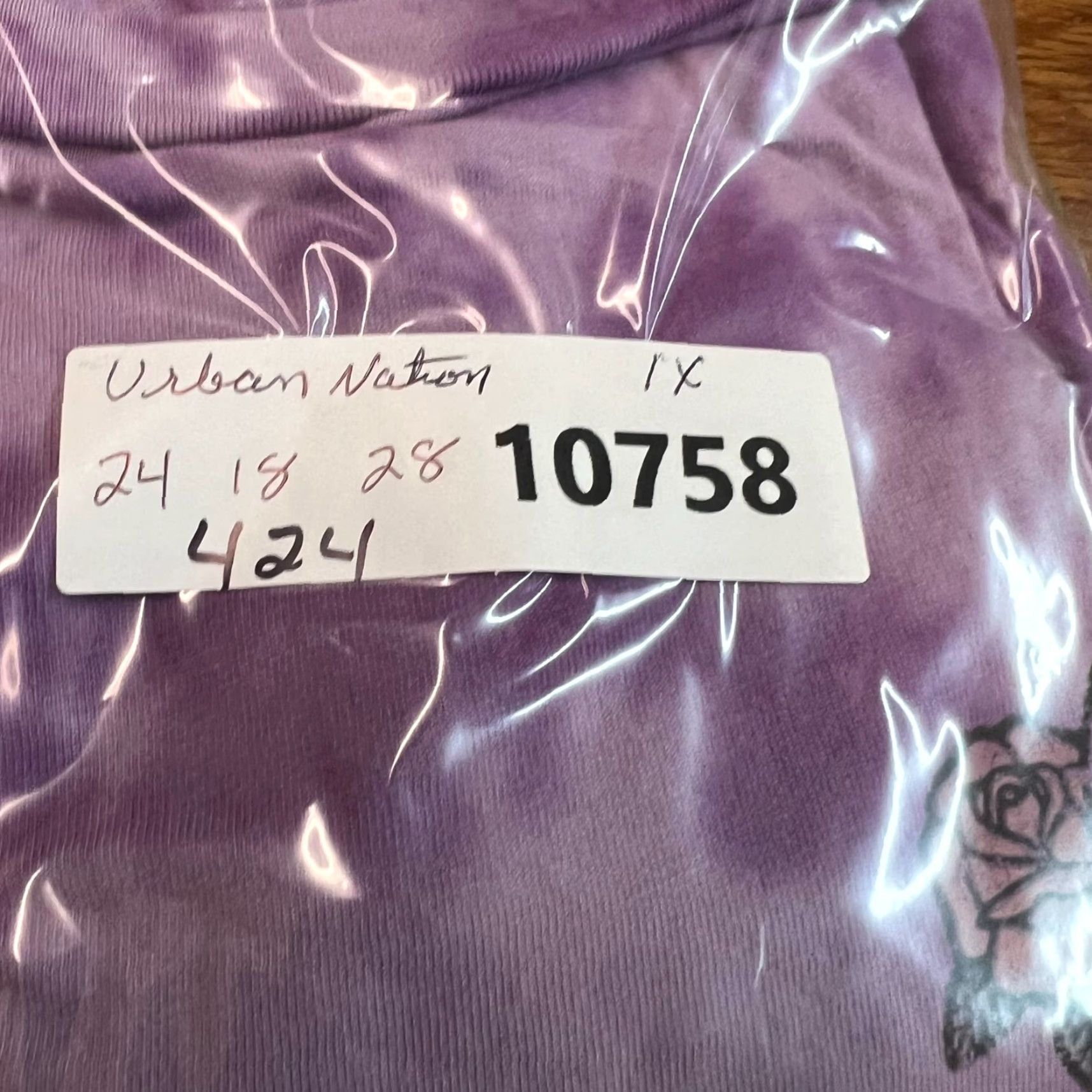 Vintage VINTAGE Urban Nation T-Shirt Long Sleeve Tie Dye Skull Roses Purple 1X Womens Size XL / US 12-14 / IT 48-50 - 8 Thumbnail