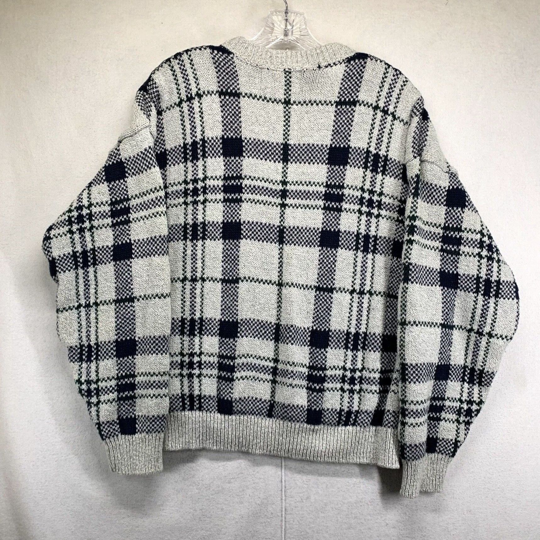 Vintage VINTAGE Liberty By Old Glory Men's Sweater 90s Henley V-Neck Boxy Fit Medium Plaid Gray Green Navy Heavyweight Size US M / EU 48-50 / 2 - 2 Thumbnail