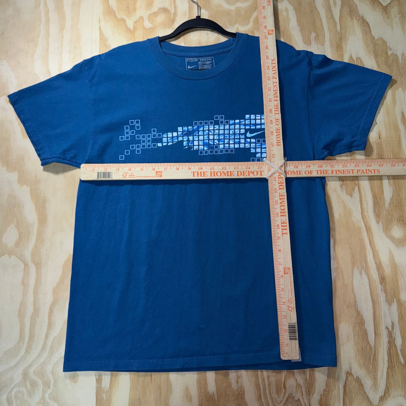 Nike Vintage Y2K rare futurism Nike 00s abstract checker t-shirt Size US M / EU 48-50 / 2 - 4 Thumbnail