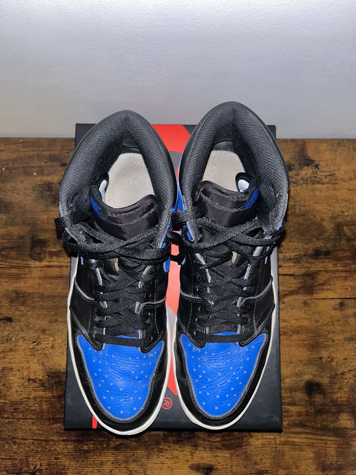 Jordan Brand × Nike Jordan 1 Retro High OG Royal Size US 11.5 / EU 44-45 - 5 Thumbnail