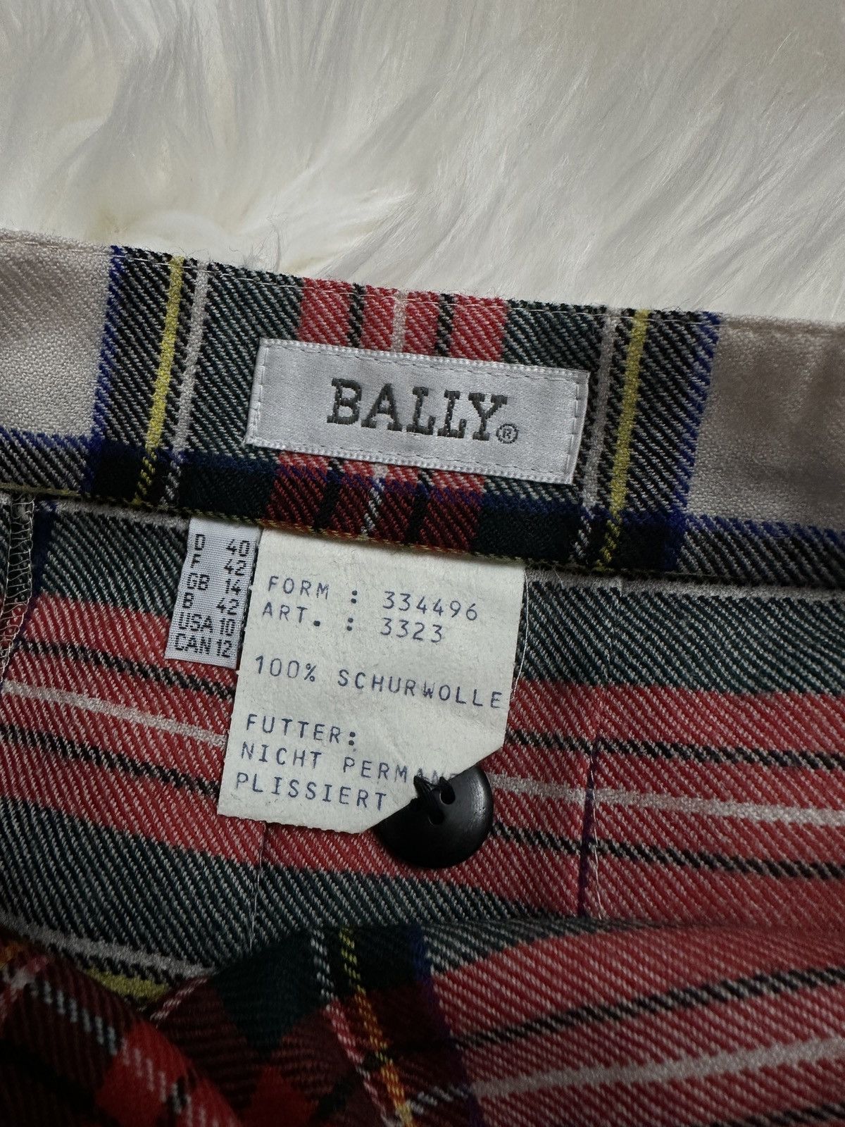 Designer Bally plaid skirt Size M / US 6-8 / IT 42-44 - 6 Thumbnail