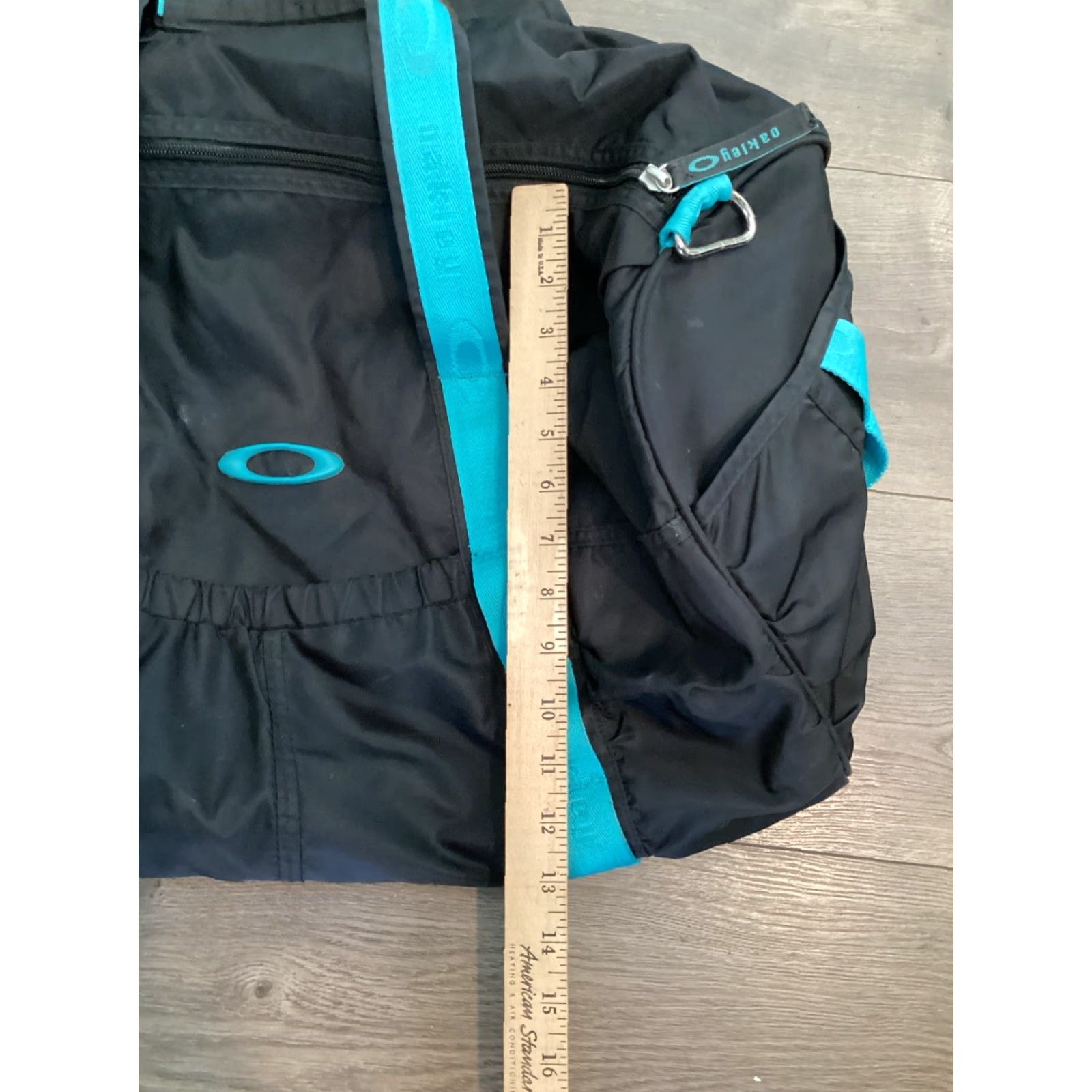 Oakley **Oakley Large Travel Duffle Bag Black** User: Oakley Travel Duffle Bag Large Black Size ONE SIZE - 4 Thumbnail