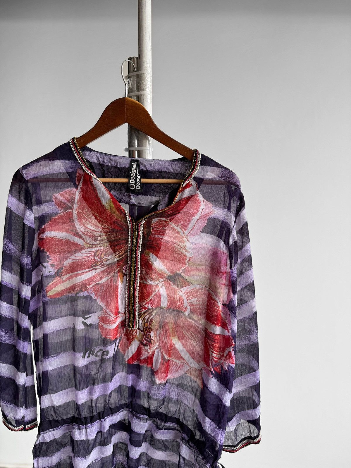Designer × Desigual Desigual Womens Floral Purple Beaded Detail Tunic Blouse Top Size M / US 6-8 / IT 42-44 - 4 Thumbnail