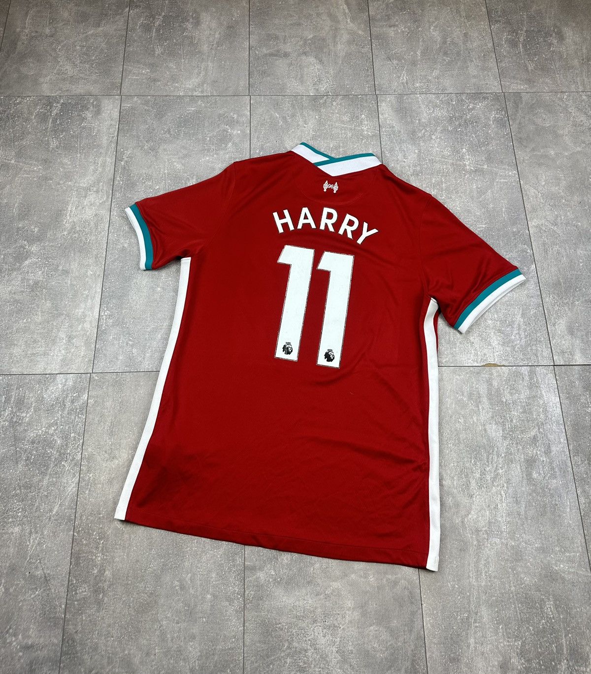 New Balance New Balance Liverpool Home Soccer Jersey Harry 11 Size US L / EU 52-54 / 3 - 15 Thumbnail