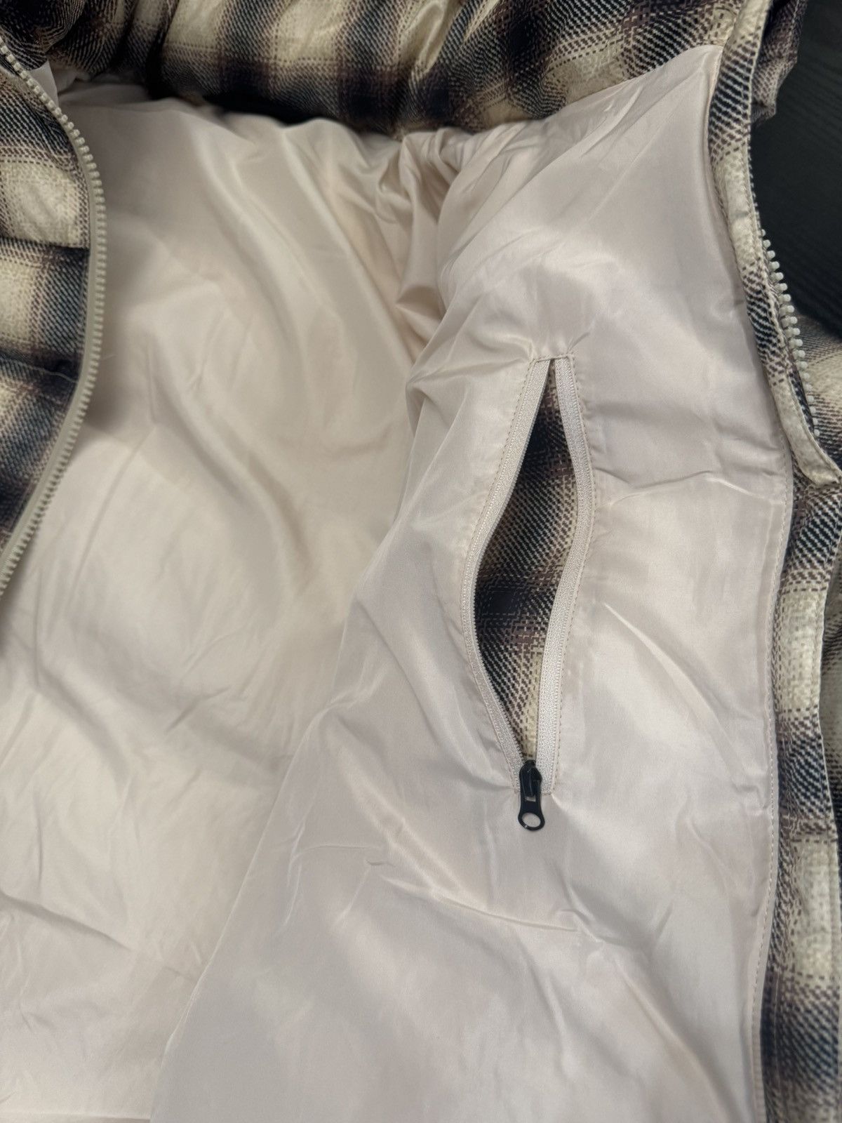 The GV Gallery The Gv Gallery Plaid Puffer Jacket Size US S / EU 44-46 / 1 - 10 Thumbnail