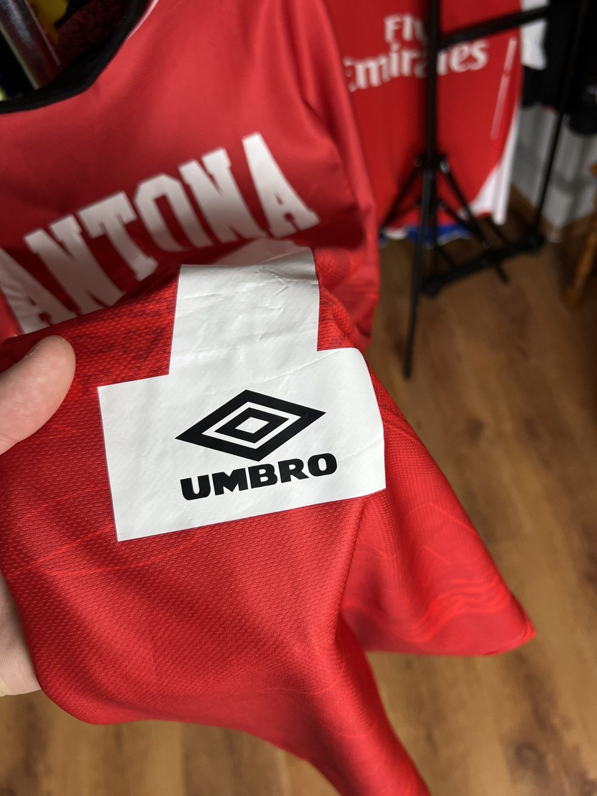 Umbro Jersey Umbro Manchester United 1994/95 Cantona #7 Size US L / EU 52-54 / 3 - 6 Thumbnail