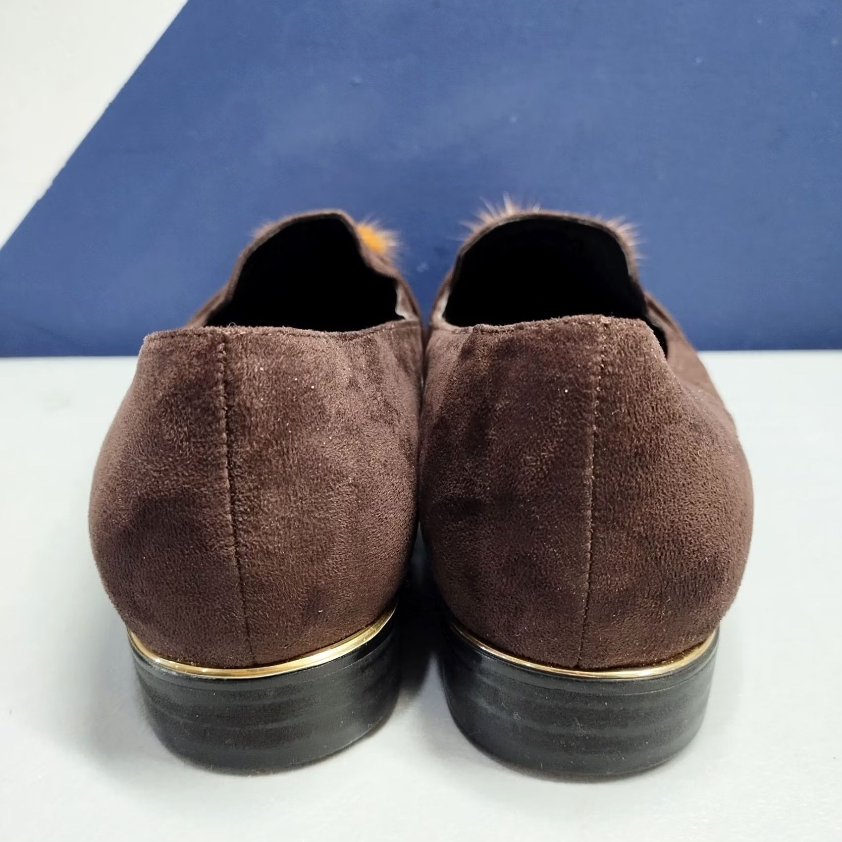 Vintage Beacon Womens Loafers Slip On Brown Upper Suede Tassel Accent Square Toe 11W - Pre-owned, Size 11, Beige? Size US 11 / IT 41 - 5 Thumbnail